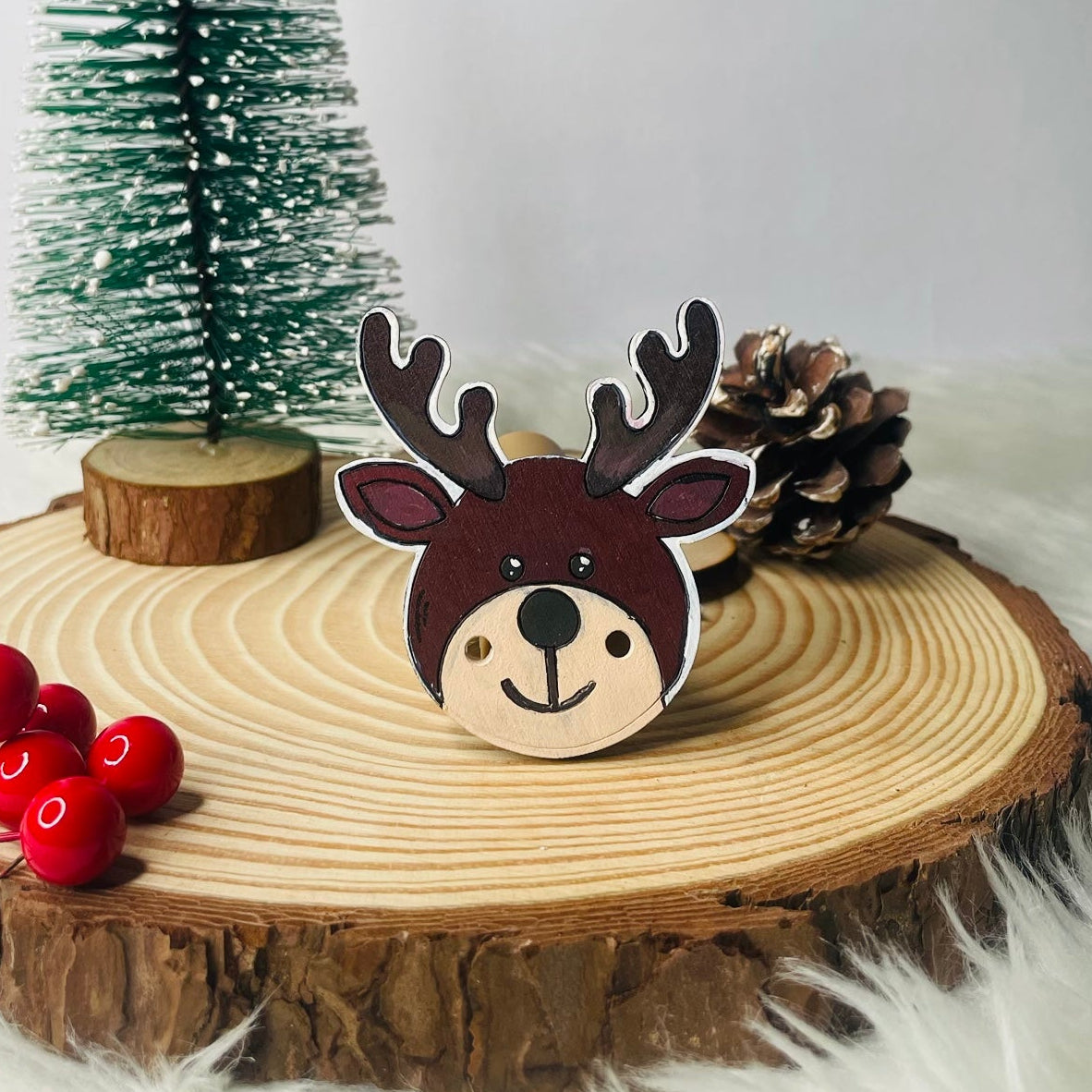 DIY Christmas Fridge Magnet - Reindeer
